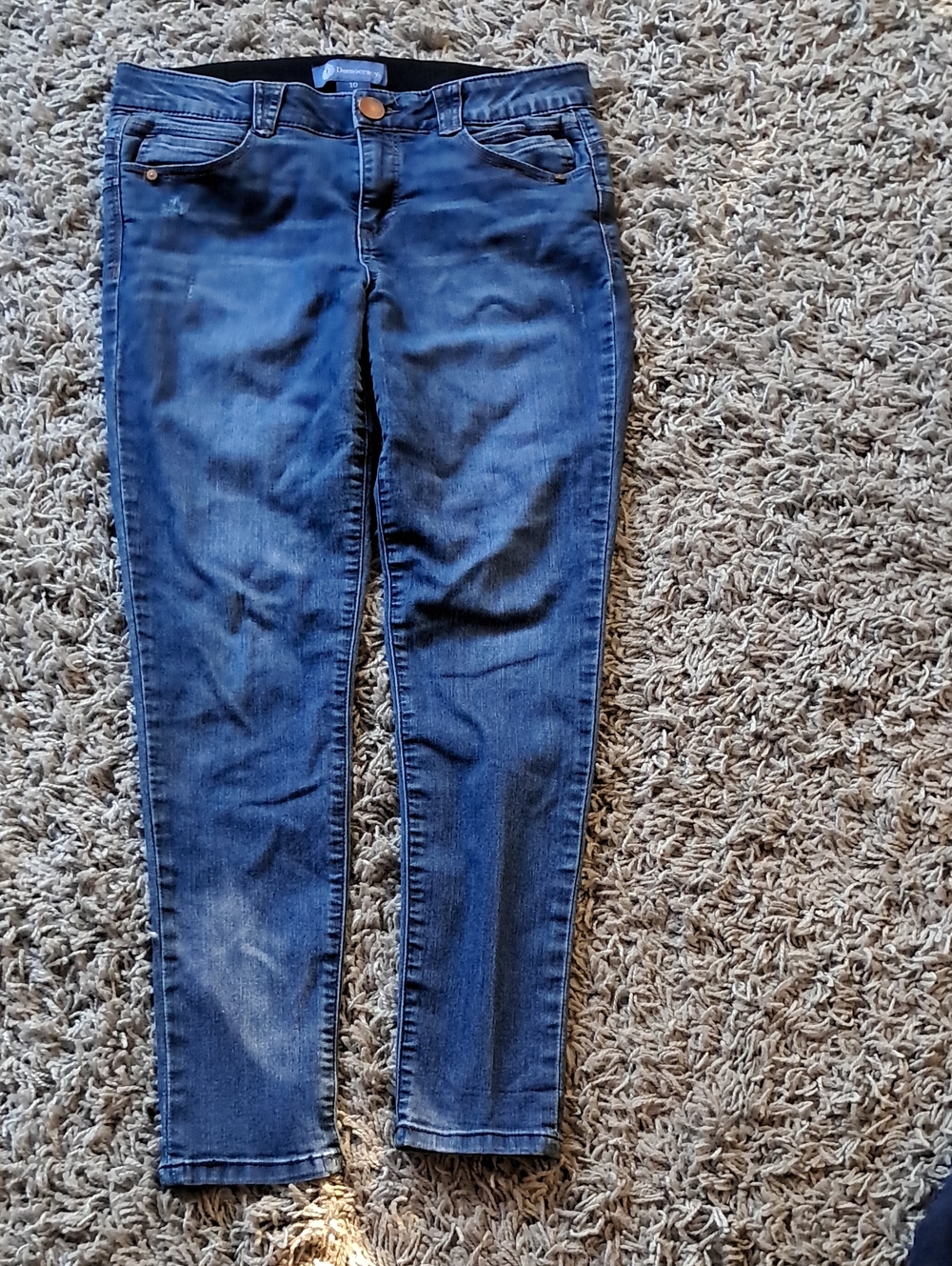 Democracy Women's Skinny Jeans in Dark Blue Wash